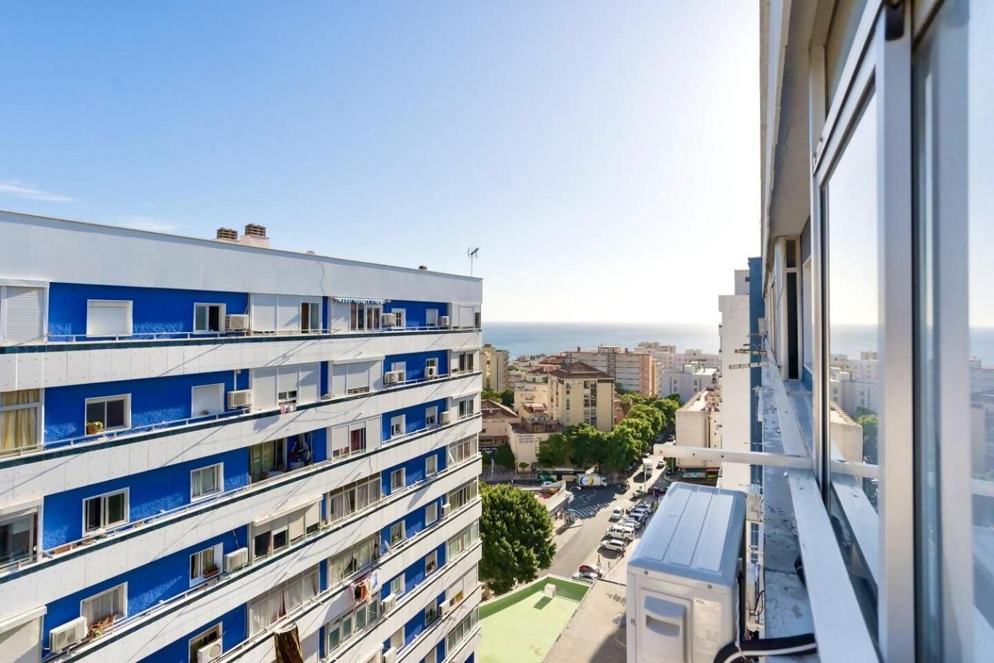 Sr Torremolinos Centro Apartment Luaran gambar