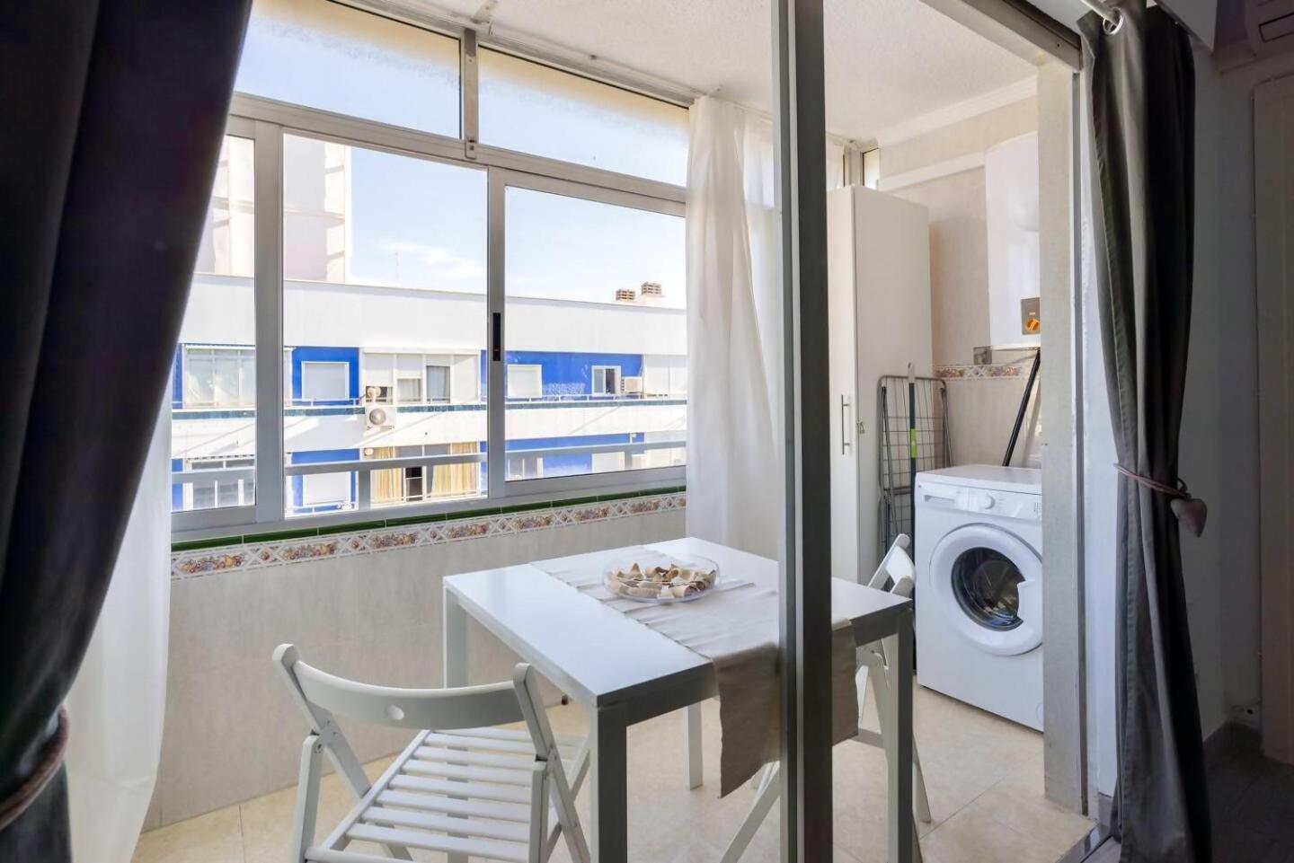 Sr Torremolinos Centro Apartment Luaran gambar
