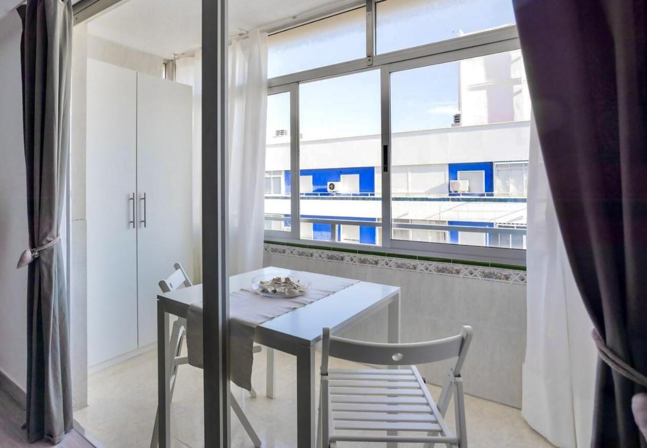 Sr Torremolinos Centro Apartment Luaran gambar