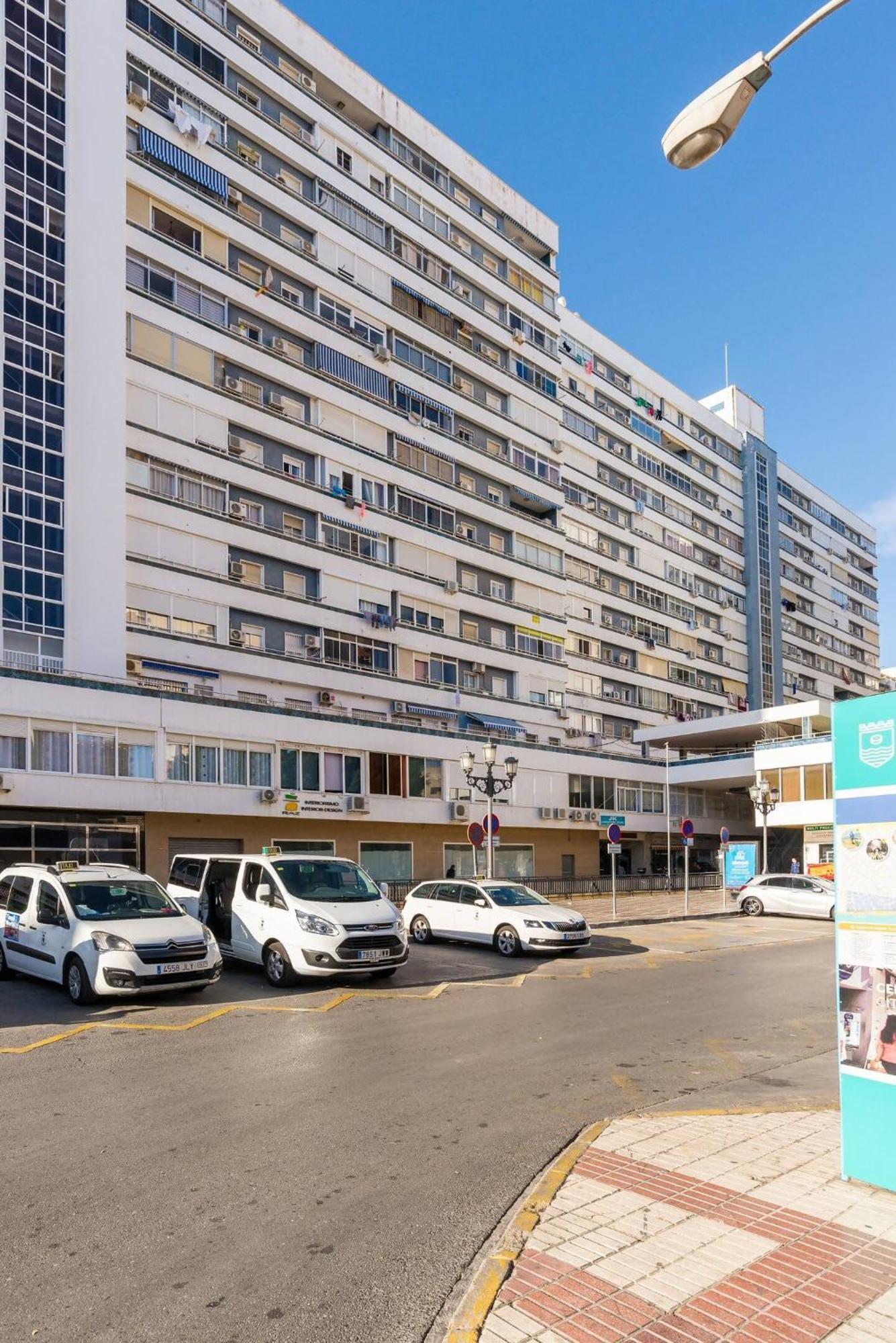 Sr Torremolinos Centro Apartment Luaran gambar